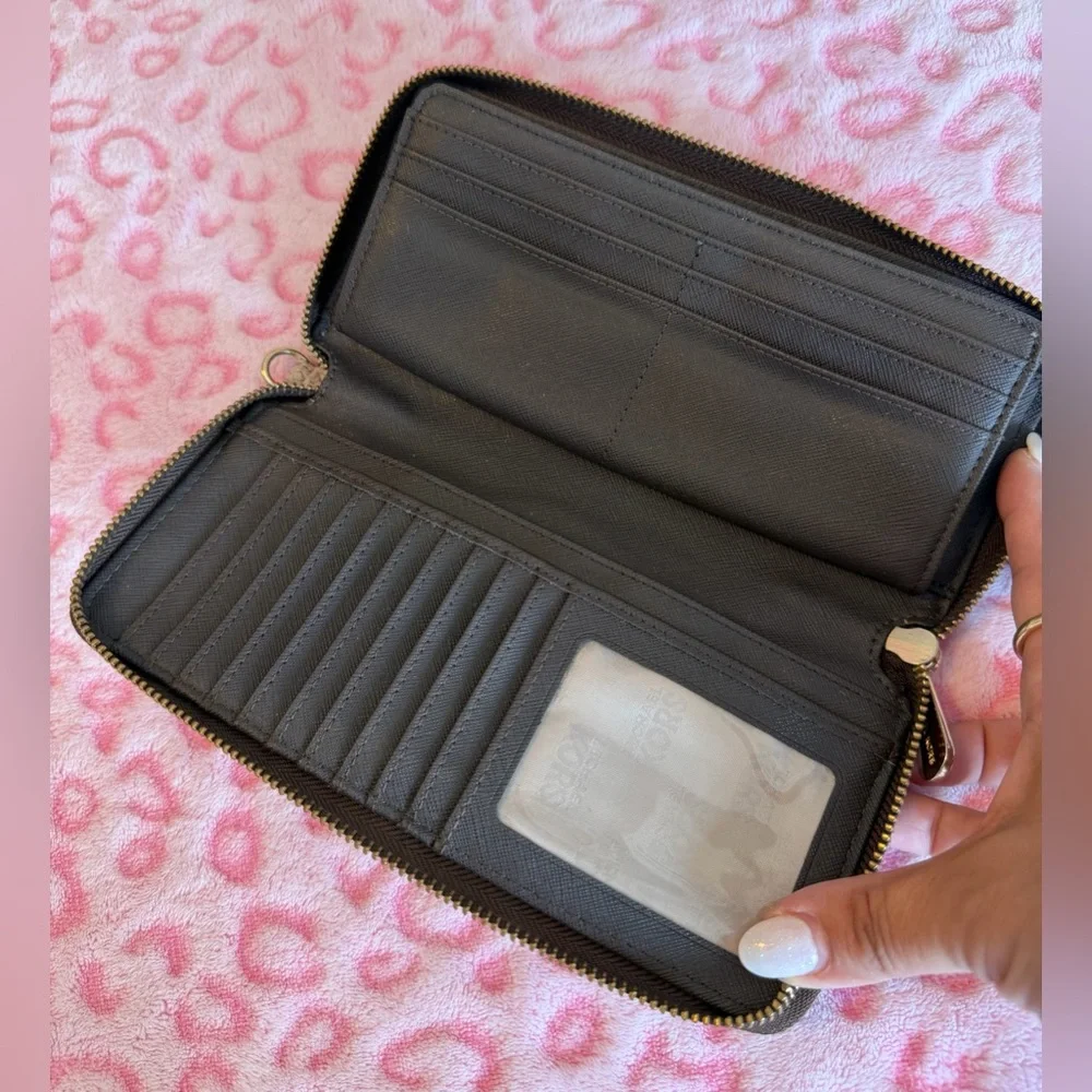 Michael Kors Beige Snake Print Wallet Women’s
